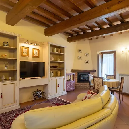 Casale La Toscanella By Vacavilla Villa